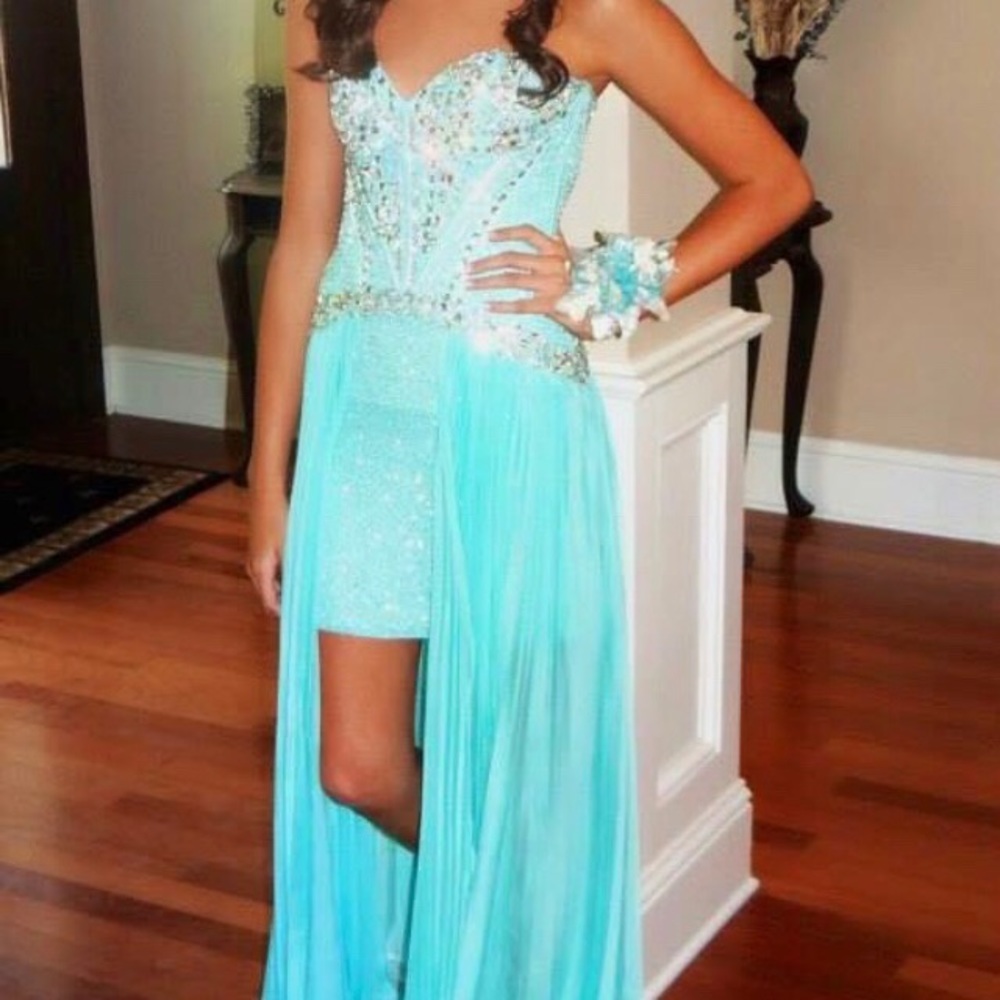 Sherri Hill gorgeous Aqua gown size 2